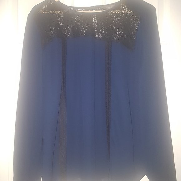 Blouse, Dark navy with a lace motif - Picture 7 of 11